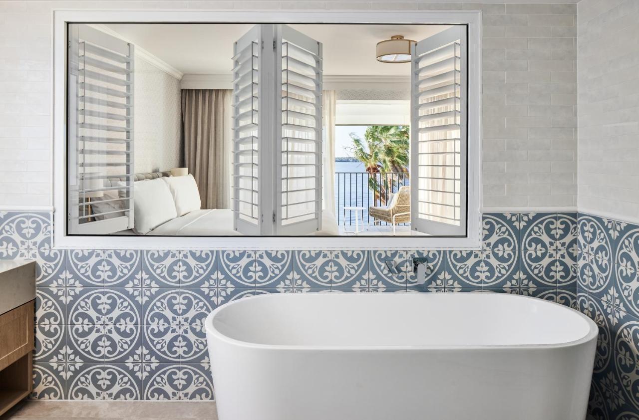 טוקלי The Beachcomber Hotel & Resort, Ascend Hotel Collection מראה חיצוני תמונה Bathroom mirror