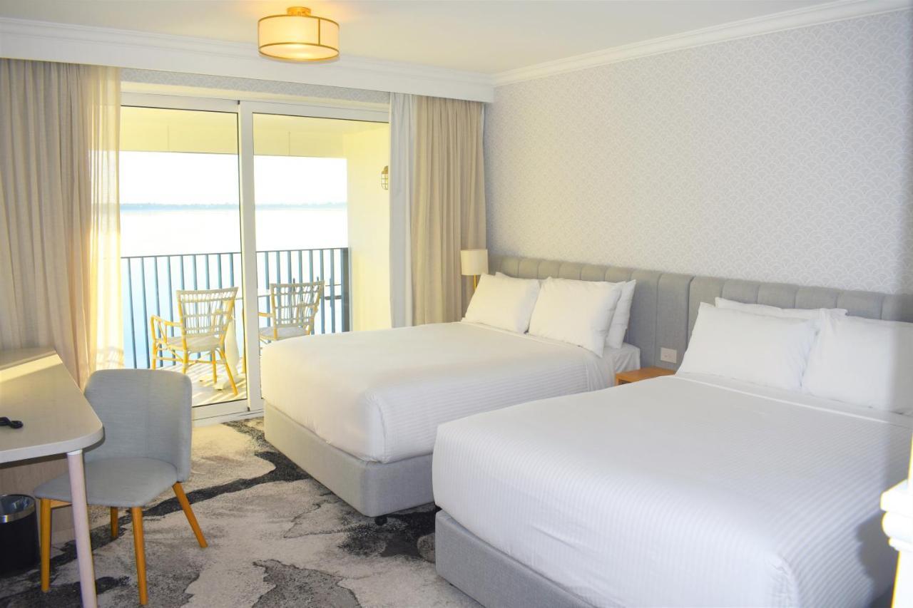 טוקלי The Beachcomber Hotel & Resort, Ascend Hotel Collection מראה חיצוני תמונה A room at the Hilton San Diego Bayfront