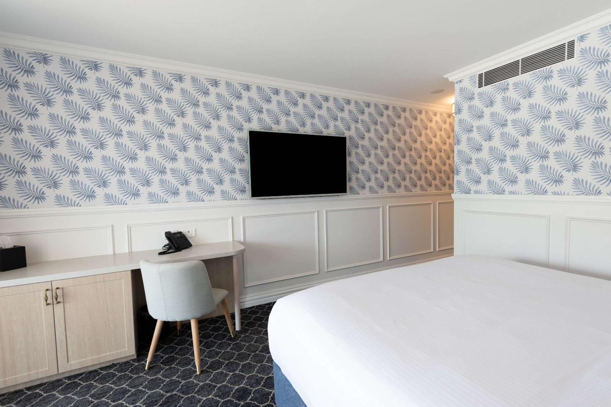 טוקלי The Beachcomber Hotel & Resort, Ascend Hotel Collection מראה חיצוני תמונה A room at the Hotel